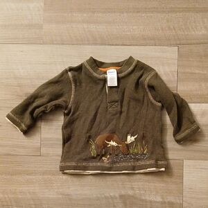 Gymboree Olive Long Sleeve Shirt with Animal Design FLAW Size 12-18 Months (H)